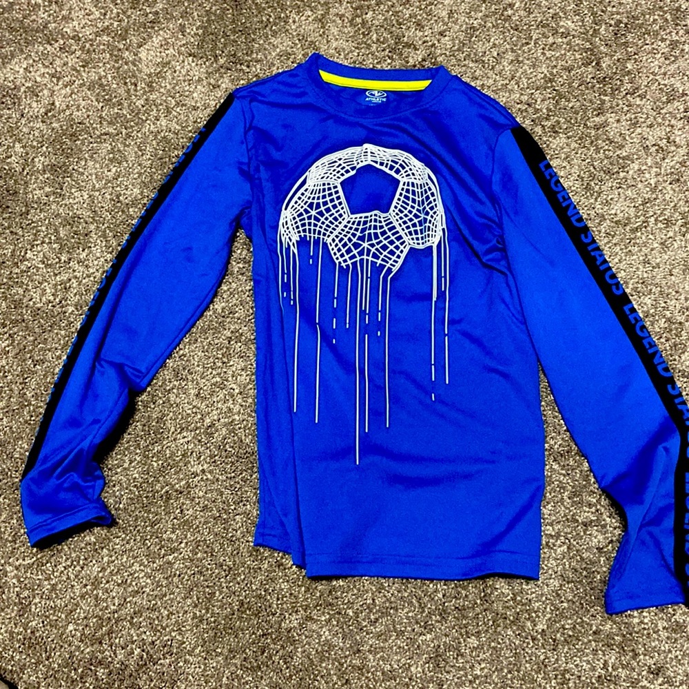 DriWorks Athlerics Wear long sleeve shirt